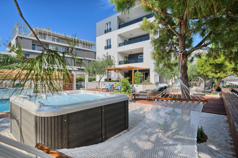 Delphina 3G jacuzzi Split