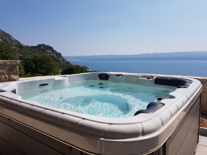 Jacuzzi Omis