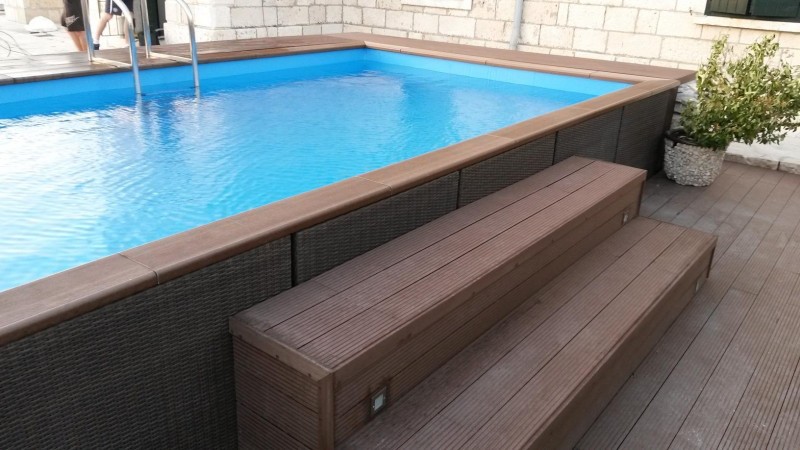 10 2014 Nadzemni montažni bazen otok Dvije Sestrice 3