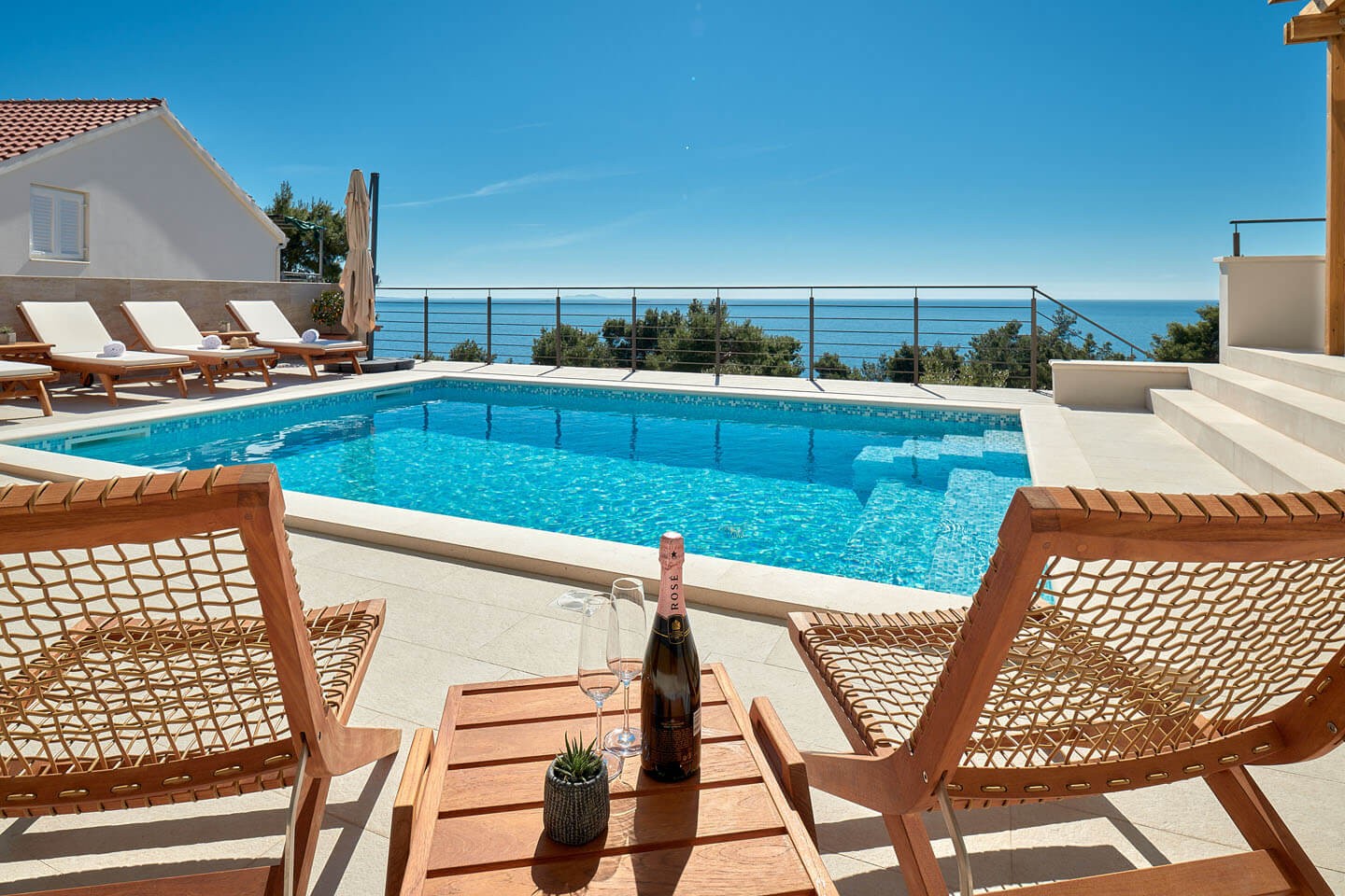 Otok Hvar luksuzni bazen