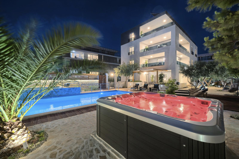 Hotelski jacuzzi i bazenske instalacije hotel Split Žnjan.