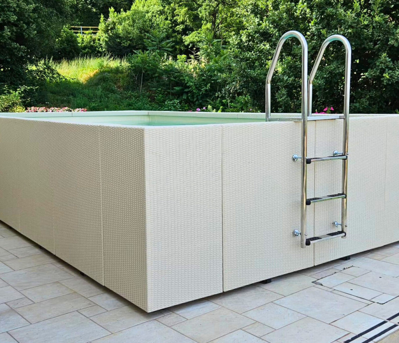 Laghetto Diva LTI white  nadzemni bazen Opatija